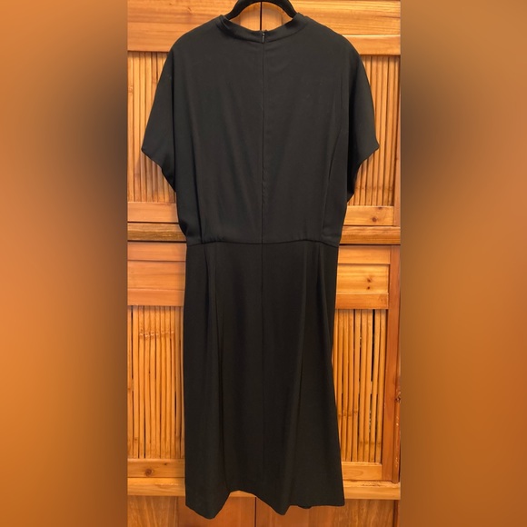 MM LAFLEUR Adelaide Dress - Picture 3 of 5